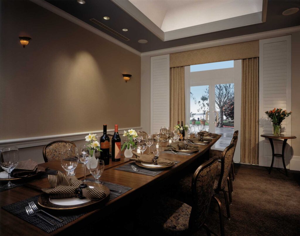 Private Dining Setting